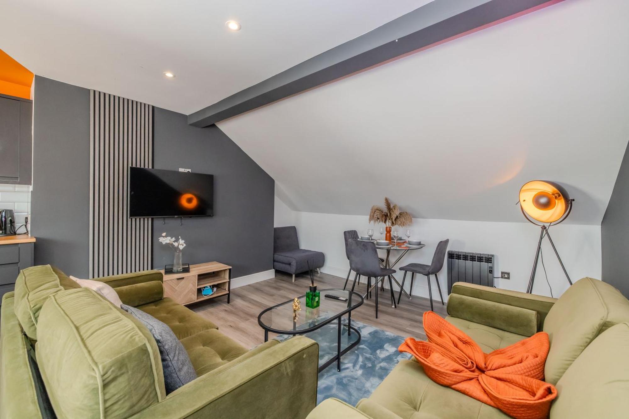 Luxe City Living L 2-Bedroom Flat With Free Parking Брайтонн Экстерьер фото